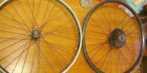 Покрышки и колеса от велосипеда