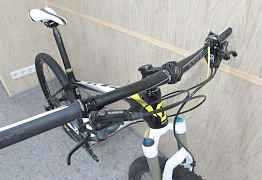 Горный велосипед Scott Scale 730