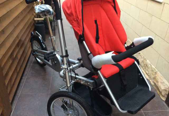 Велоколяска для мамы и малыша