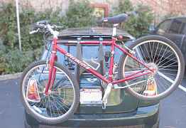 Багажник для перевозки велосипеда Saris Solo