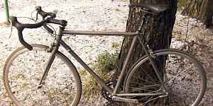 Шоссейный велосипед титановый
