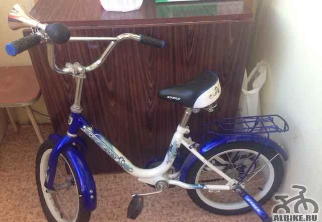 Продам детский велосипед для ребенка до 7 лет