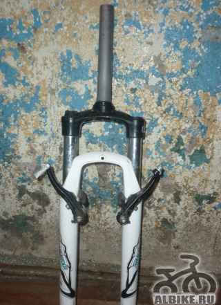 Велосипедная вилка SR santour - Фото #1