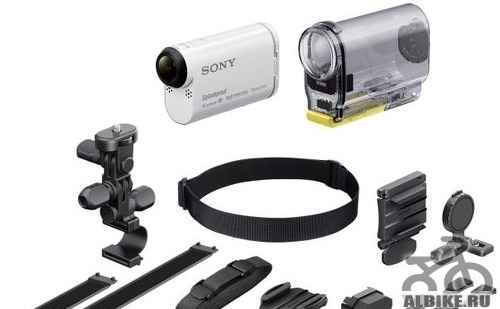 Экшн-камера Sony HDR-AS100VB + аксессуары для вело - Фото #1