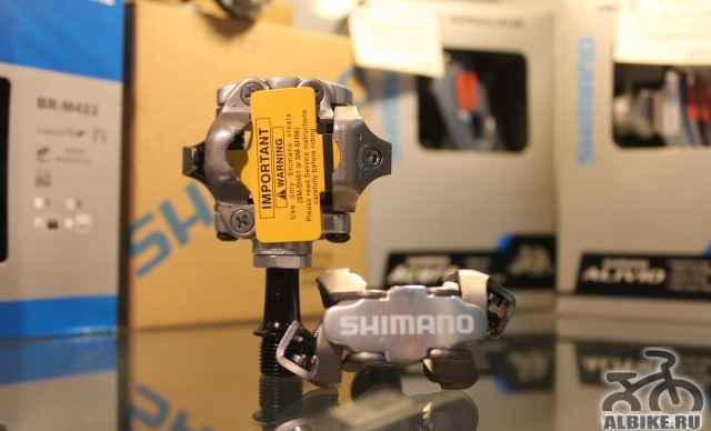 Контактные педали Shimano PD-M540