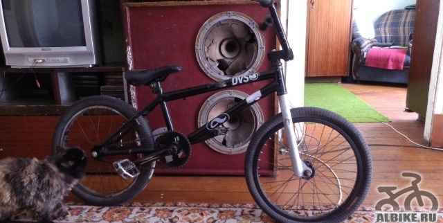 Велосипед BMX DVS