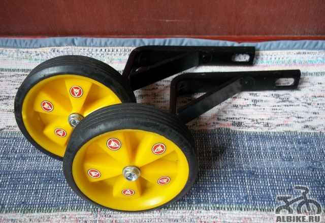 Страховочные колёсики для детского велосипеда