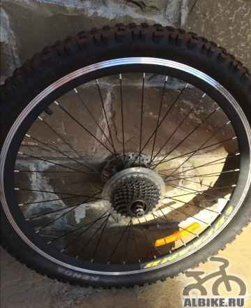 Новое колесо в сборе со звездами и тормозной диск - Фото #1