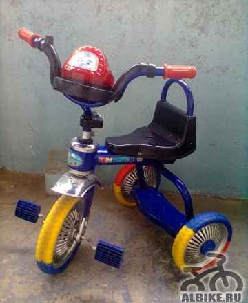 Трехколесный детский велосипед "Чижик"