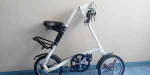 Новый белый складной велосипед 16"
