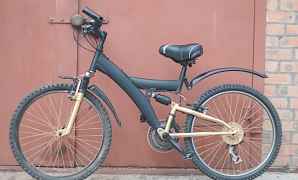 Велосипед Черный Скоростной