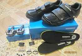 Контактные педали и ботинки Shimano