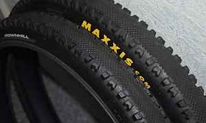 Покрышки Maxxis High Roller Semi-Slick 26x2.35