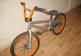 BMX-велосипед Stolen