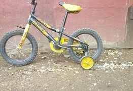 Продам детский 4-х колесный велосипед