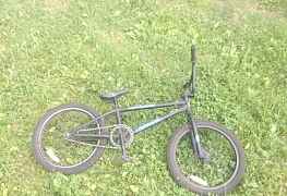 Продаю велосипед BMX Nitrous Lowdown