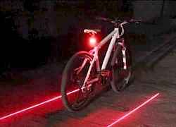 Продам задний красный велофонарь с лазерами