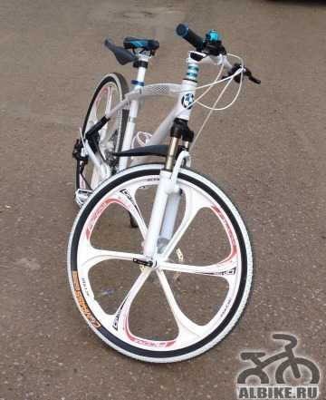 Горный велосипед с литыми дисками