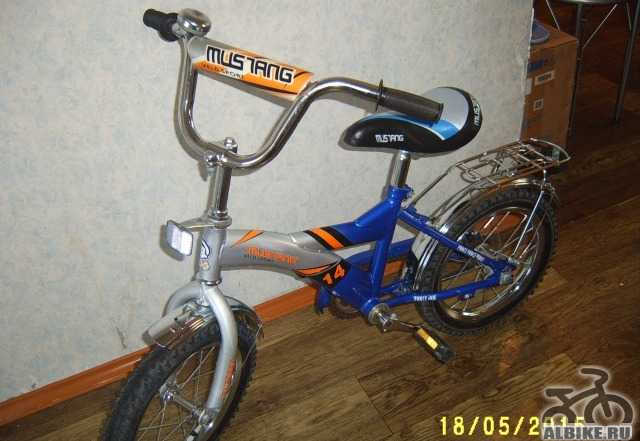 Велосипед, размер 14, от 3-6 лет
