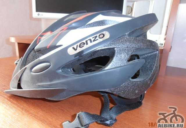 Летний велосипедный шлем