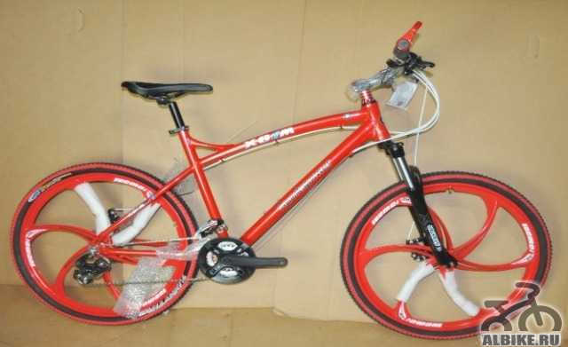 Велосипед БМВ X8 на спицах красный-белый