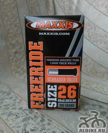 Камера maxxis 26