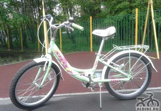 Детский велосипед Стелс Пилот 230 Girl (2012)