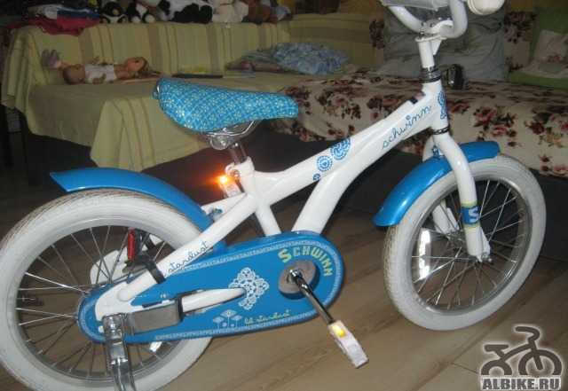 Детский велосипед 2шт. + самокат и коляска в дар