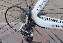 Шоссейный карбоновый велосипед Cavalera CM30