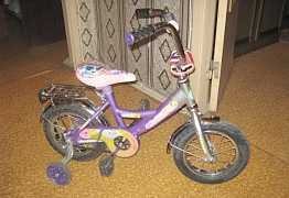 Детский велосипед, колеса 12" радиус