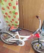 Велосипед детский б/у от3-5лет