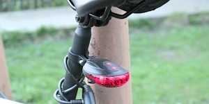 Задний фонарь на велосипед