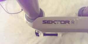 Вилка велосипедная Rock Shox Sektor R новая