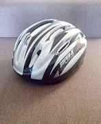 Породам новый велосипедный шлем